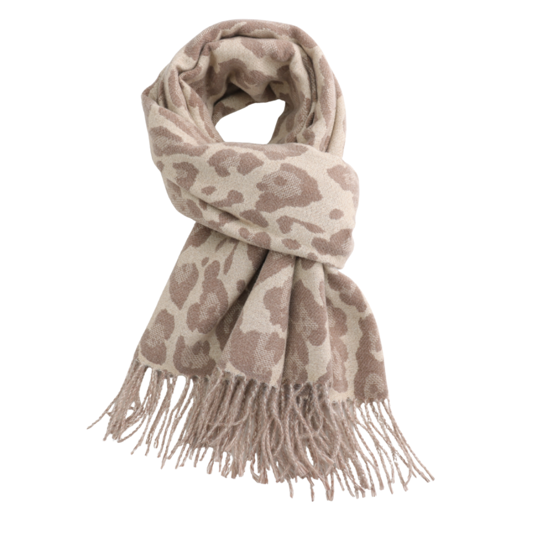 Cosy Leopard Scarf