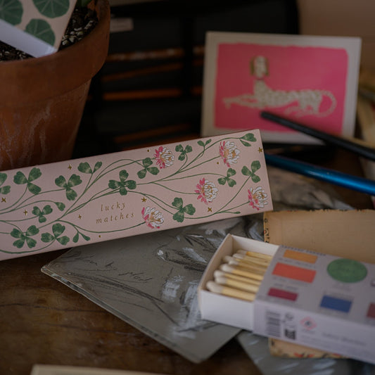 Lucky Clover Long Matches