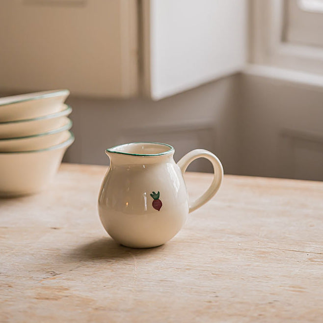 Beetroot Jug