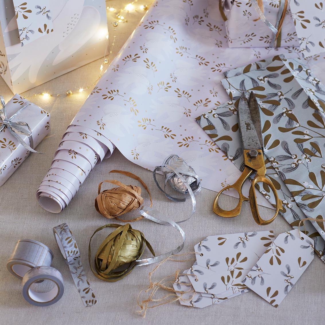 Mistletoe Paper Tape Kit