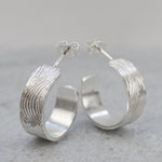 Load image into Gallery viewer, Chunky Hoop Earrings
