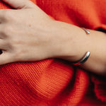 Load image into Gallery viewer, Silver Bold Fluid Bangle
