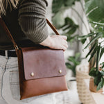 Load image into Gallery viewer, Large Cross Body Leather Bag
